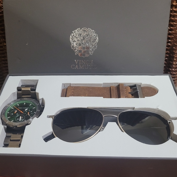 COPY - Mens Vince Camuto Mens Watch and Sunglasses Set - Picture 3 of 7